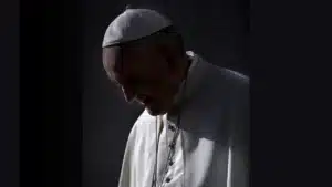 Morte do Papa Francisco: Psicologia do Luto Coletivo